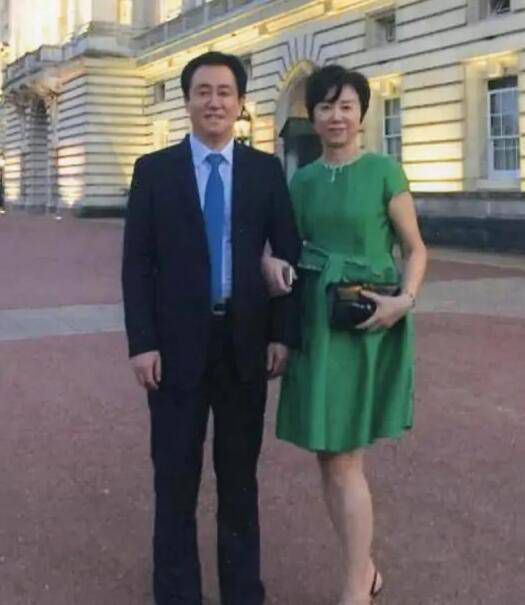 据卫报获悉，这些不满的球员包括几名重要队员。